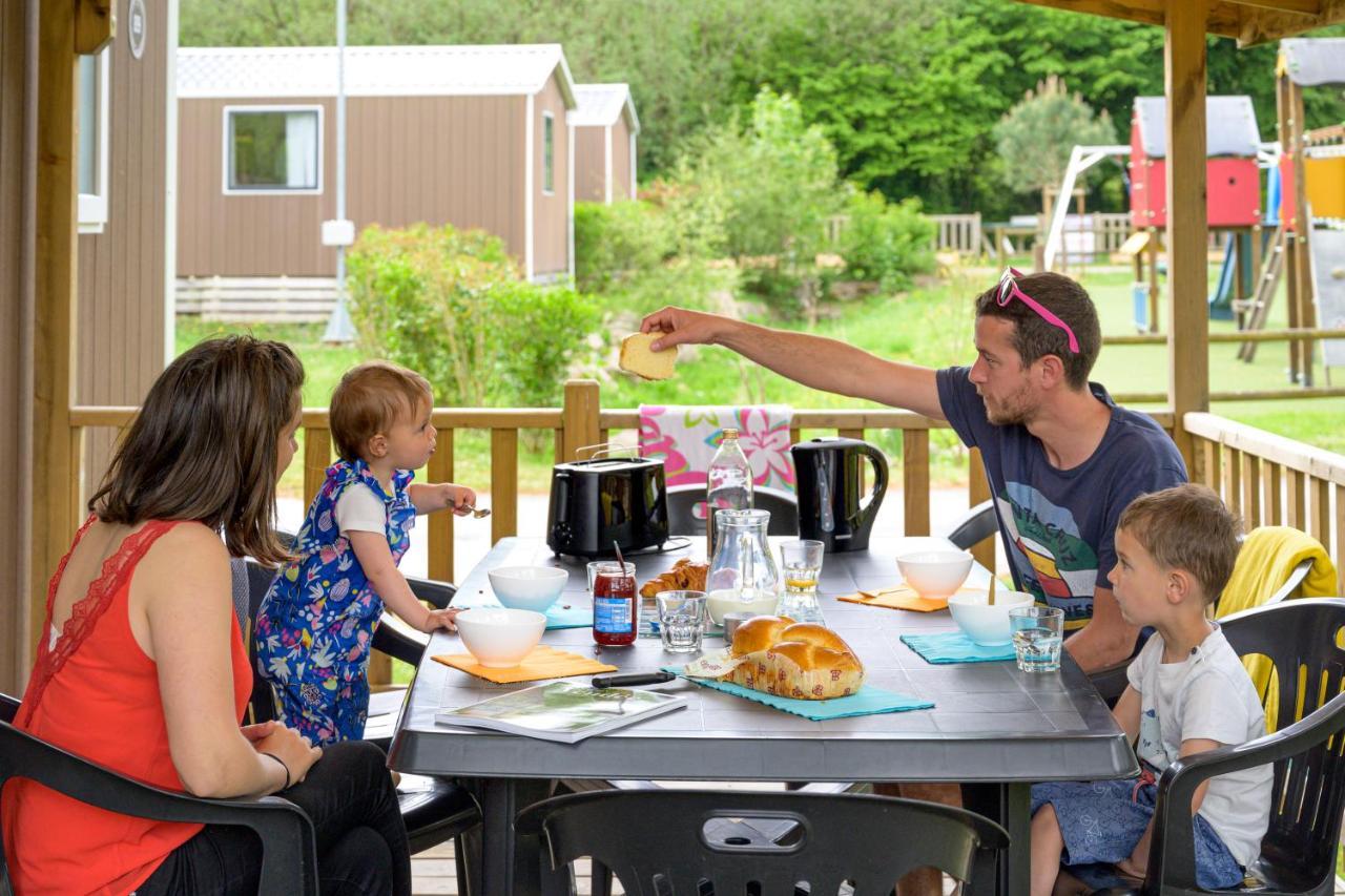 Camping Capfun La Breteche Les Épesses Exteriör bild